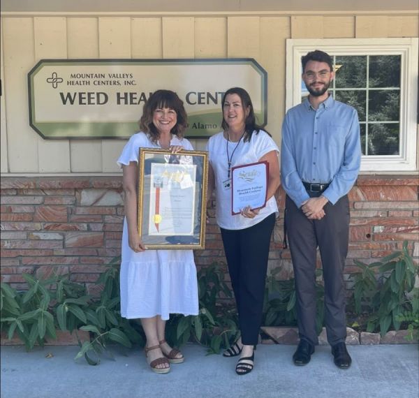 Mountain Valleys Dedicates New Clinic, Marks 45 Years